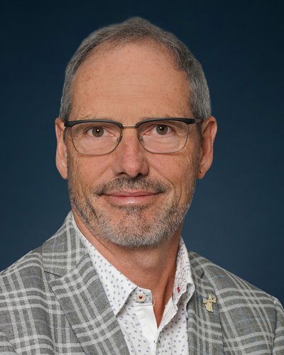 _Crelier_Roger_Hintergrund_Blau